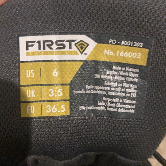 Brand new in box- never worn - Picture 8 of 8